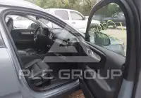 2023 Volvo XC40 фото