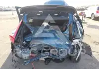 2023 Volvo XC40 фото