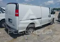 2023 GMC Savana фото