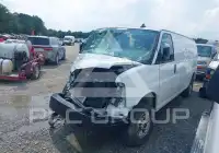 2023 GMC Savana фото
