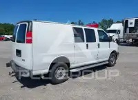2023 GMC Savana photo