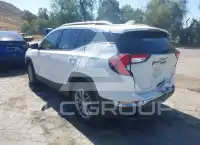 2023 GMC TERRAIN photo