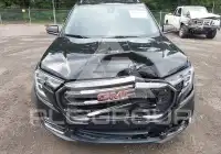 2023 GMC TERRAIN photo