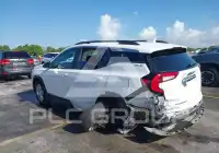 2023 GMC TERRAIN photo