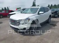 2023 GMC TERRAIN photo