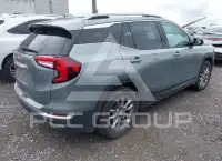 2023 GMC TERRAIN photo