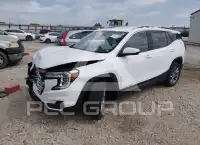 2023 GMC TERRAIN photo