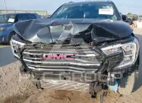 2023 GMC TERRAIN photo