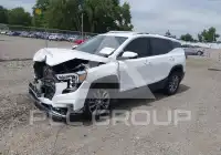 2023 GMC TERRAIN photo