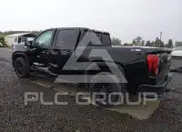 2023 GMC Sierra фото