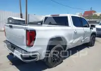 2023 GMC Sierra фото