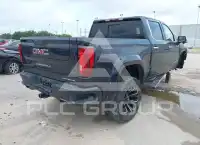 2023 GMC Sierra фото