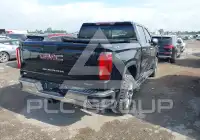 2023 GMC Sierra photo