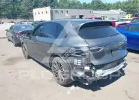 2023 Porsche Cayenne photo