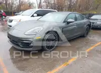 2023 Porsche Panamera photo