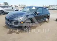2023 Porsche MACAN photo