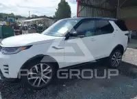 2023 Land Rover Discovery photo