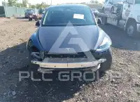 2023 Tesla Model Y фото