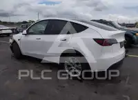 2023 Tesla Model Y фото