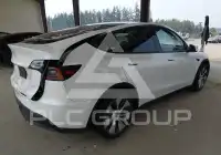 2023 Tesla Model Y фото
