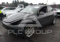 2023 Tesla Model Y фото