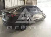 2023 Tesla Model Y фото