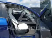 2023 Tesla Model Y фото