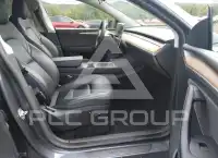2023 Tesla Model Y фото