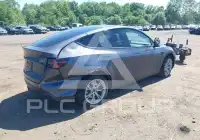 2023 Tesla Model Y фото