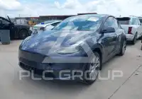 2023 Tesla Model Y фото