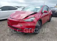 2023 Tesla Model Y фото