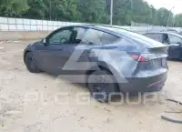 2023 Tesla Model Y фото