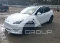 2023 Tesla Model Y photo