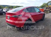 2023 Tesla Model Y фото