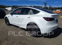 2023 Tesla Model Y фото