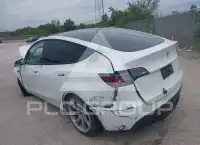 2023 Tesla Model Y фото