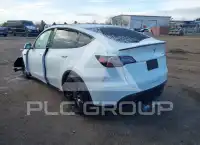 2023 Tesla Model Y фото