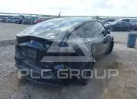 2023 Tesla Model Y фото