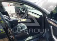 2023 Tesla Model Y фото