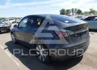 2023 Tesla Model Y фото