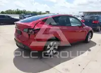 2023 Tesla Model Y фото