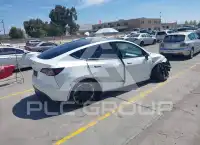 2023 Tesla Model Y photo