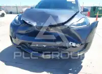 2023 Tesla Model Y фото