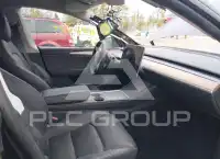 2023 Tesla Model Y фото