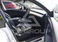 2023 Tesla Model Y фото