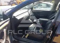 2023 Tesla Model Y фото