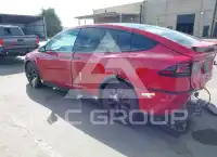 2023 Tesla Model X фото