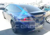 2023 Tesla Model X фото