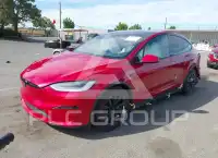 2023 Tesla Model X фото