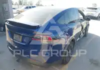 2023 Tesla Model X фото